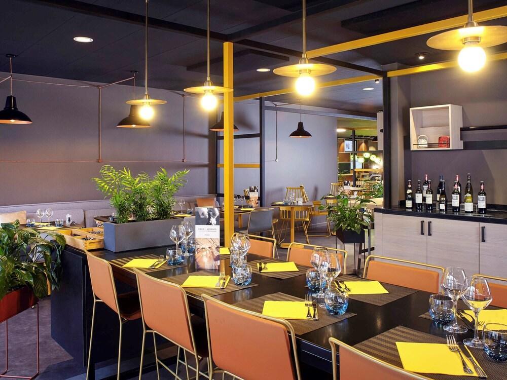 Mercure Paris Sud Les Ulis-Courtaboeuf Exterior photo