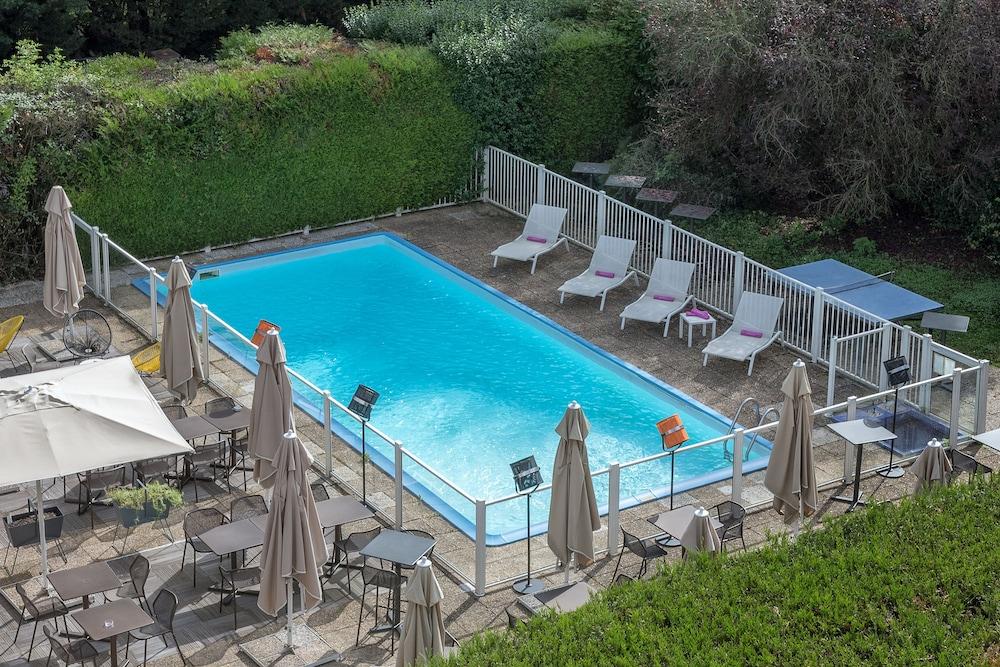 Mercure Paris Sud Les Ulis-Courtaboeuf Exterior photo