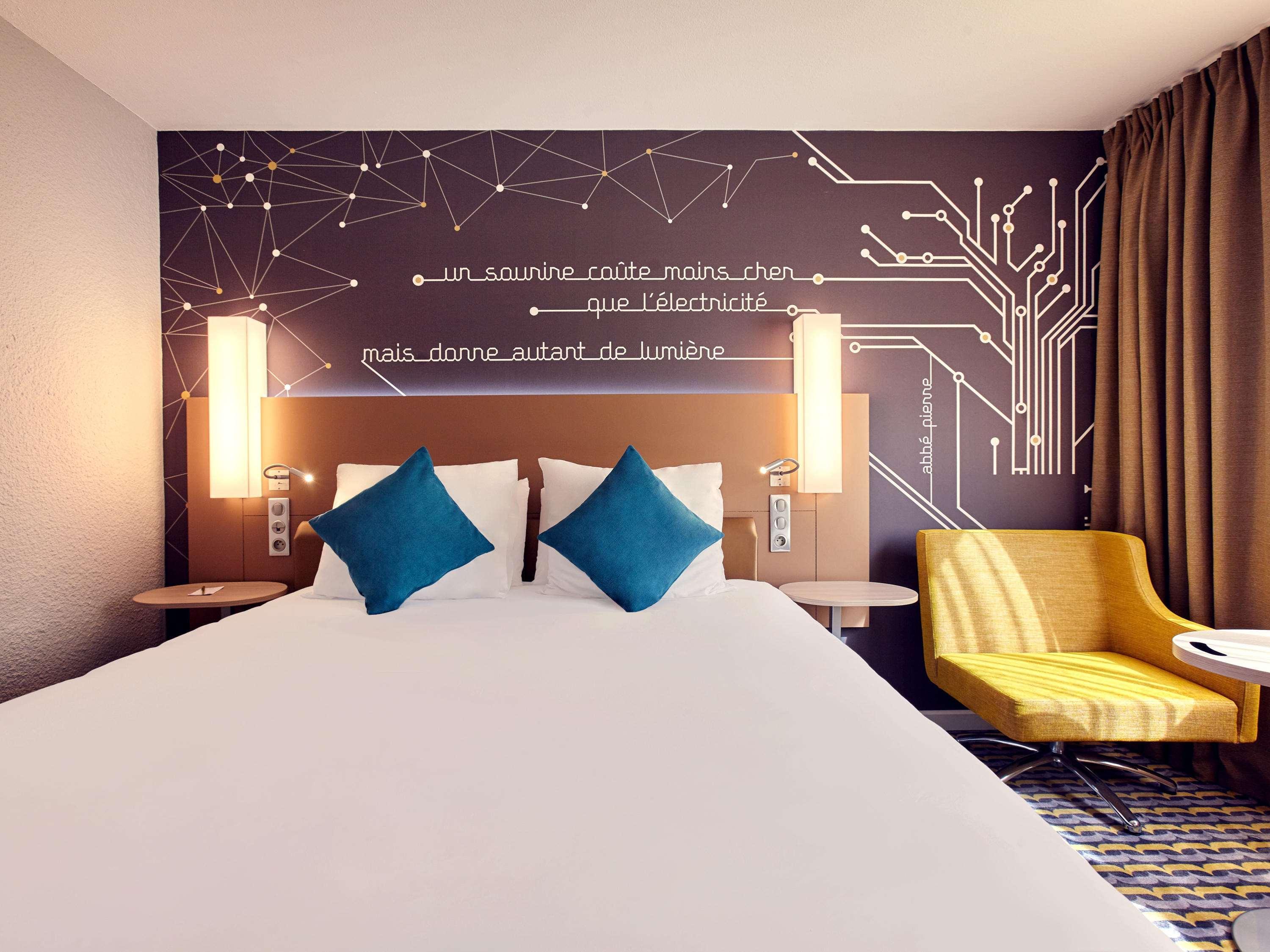 Mercure Paris Sud Les Ulis-Courtaboeuf Exterior photo